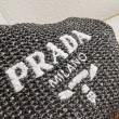 Borse Replica tote piccola Prada all'uncinetto in filato effetto rafia nero