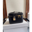 Celine Borse Replica da toeletta Pelle di vitello naturale nera Celine Borse Replica da toeletta Pelle di vitello naturale nera