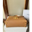 Celine Borsa Nino media Pelle di vitello morbida albicocca