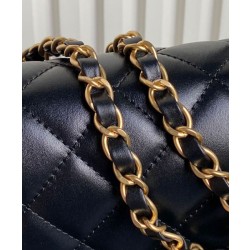 Dettagli perfetti Chanel Flap Bag AS5225 Nero