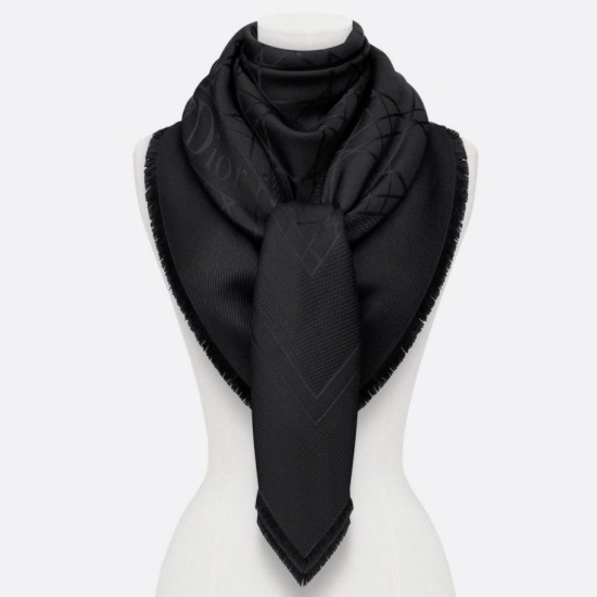 Dettagli perfetti Christian Dior Cannage Scialle 140cm Nero