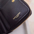 Pari all'originale replica di alta qualità Portafoglio compatto con cerniera YSL Saint Laurent Nero Pari all'originale replica di alta qualità Portafoglio compatto con cerniera YSL Saint Laurent Nero