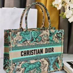 Riproduzione Fedele Borsa tote Dior media Dior Book ricamata con motivo Dior Around the World multicolore blu imitazioni