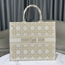 Riproduzione Fedele Dior Medium/Large Book Tote Bag Ricamo rattan oversize Bianco/Oro imitazioni