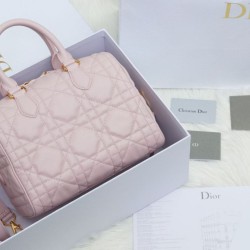 Qualità Specchio Replica Dior Groove 25 Borsa in Biscotto Macrocannage rosa Riproduzione Fedele Dior Groove 25 Borsa in Biscotto Macrocannage rosa imitazioni