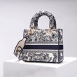 Dior Media Borse Replica Lady D-Lite Ricamo Toile de Jouy Blu