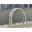 Dior Medium/Large Book Tote Bag Ricamo rattan oversize Bianco/Oro Dior Medium/Large Book Tote Bag Ricamo rattan oversize Bianco/Oro
