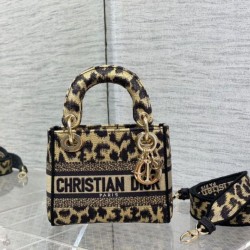 Qualità Specchio Replica Dior Mini Borsa Lady D-Lite Multicolore Ricamo Mizza Beige Riproduzione Fedele Dior Mini Borsa Lady D-Lite Multicolore Ricamo Mizza Beige imitazioni