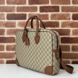 Gucci 821149 Borsa a tracolla media GG Emblem Marrone