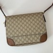 Gucci 821154 Replica Perfetta a tracolla media GG Emblem Uomo Marrone