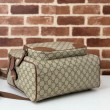 Gucci 821159 GG Emblem zaino medio Marrone