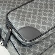 Gucci 821159 GG Emblem zaino medio Nero