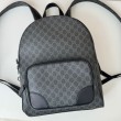 Gucci 821159 GG Emblem zaino medio Nero