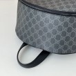 Gucci 821159 GG Emblem zaino medio Nero