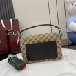 Gucci Borsa a tracolla piccola GG uomo con Web 821617 Marrone
