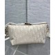 Riproduzione Fedele Dior Medium DiorTravel Nomad Pouch Cream imitazioni