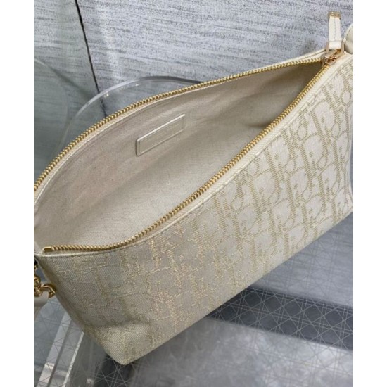 Riproduzione Fedele Dior Medium DiorTravel Nomad Pouch Cream imitazioni