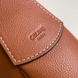 Qualità Specchio Replica Borsa Celine Heloise Supple Pelle di vitello color caffè Riproduzione Fedele Borsa Celine Heloise Supple Pelle di vitello color caffè imitazioni