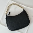Imitazione Gucci 815409 GG Emblem borsa a tracolla piccola mezzaluna Nero