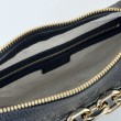 Imitazione Gucci 815409 GG Emblem borsa a tracolla piccola mezzaluna Nero