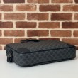 Imitazione Gucci 821149 Borsa a tracolla media GG Emblem Nero