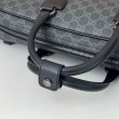 Imitazione Gucci 821149 Borsa a tracolla media GG Emblem Nero