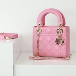 Qualità Specchio Replica Dior Mini Bora Pari all'originale replica Lady Dior Cannage Rosa Riproduzione Fedele Dior Mini Bora Pari all'originale replica Lady Dior Cannage Rosa imitazioni