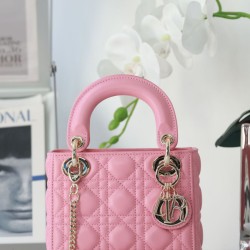 Riproduzione Fedele Dior Mini Bora Pari all'originale replica Lady Dior Cannage Rosa imitazioni