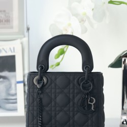 Riproduzione Fedele Replica Dior Mini Borsa Lady Dior Cannage Nero imitazioni