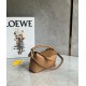 Qualità Specchio Replica Loewe Puzzle Mini Bag Pelle di vitello granulata toffee Riproduzione Fedele Loewe Puzzle Mini Bag Pelle di vitello granulata toffee imitazioni