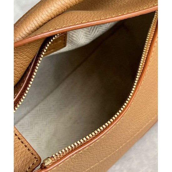 Qualità Specchio Replica Loewe Puzzle Mini Bag Pelle di vitello granulata toffee Riproduzione Fedele Loewe Puzzle Mini Bag Pelle di vitello granulata toffee imitazioni