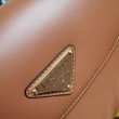 Prada Arque Shoulder Bag con Flap Brown