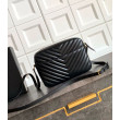 YSL saint Laurent Lou camera bag nera in vitello trapuntato YSL saint Laurent Lou camera bag nera in vitello trapuntato