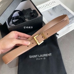Qualità Specchio Replica Alta gamma replica Cintura YSL Saint Laurent Cassandre Square Buckle 30MM Beige Riproduzione Fedele Alta gamma replica Cintura YSL Saint Laurent Cassandre Square Buckle 30MM Beige imitazioni