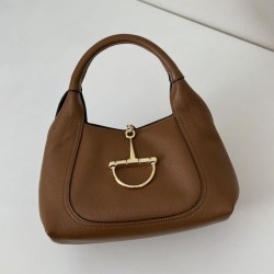Qualità Specchio Replica Borsa Gucci Softbit Media/Maxi con Manico a Mezzaluna 837466 Marrone Riproduzione Fedele Borsa Gucci Softbit Media/Maxi con Manico a Mezzaluna 837466 Marrone imitazioni
