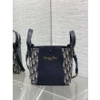 Borse Replica a secchiello Dior Signature piccola/media replica Dior Oblique Jacquard blu