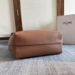Bora Pari all'originale replica a tracolla Celine Cabas Anais Triomphe piccola marrone grana