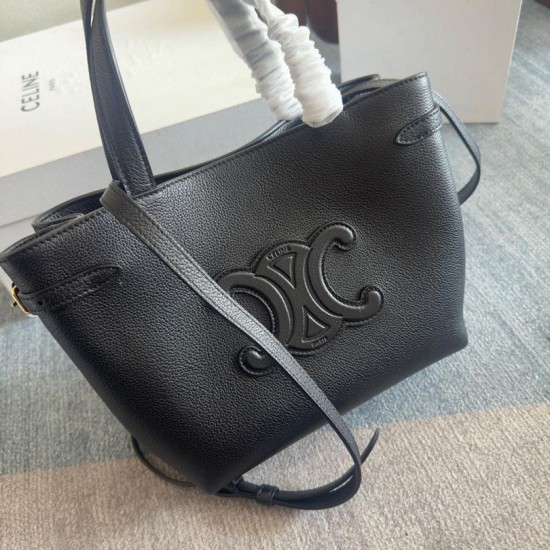 Borsa Celine Mini Cabas Anais Triomphe Replica Nera in Vitello Granato Imitazione