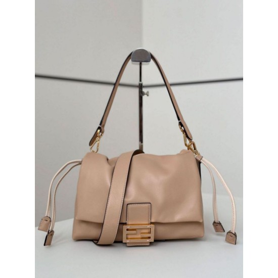 Borsa Fendi Mamma Baguette Media/Grande Nappa Albicocca