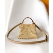 Bora Pari all'originale replica Fendi Peekaboo Sabbia in Pelle e Fibre Intrecciate 8BN335 Albicocca Imitazioni