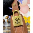 Borse Imitazioni LV Low Key Cookie MM Replica M14642 Marrone Imitazione