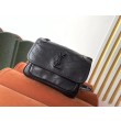 Replica Perfetta vintage YSL Saint Laurent Niki Baby stropicciata nera