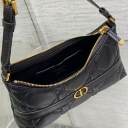 Qualità Specchio Replica Mini borsa Dior Miss Caro Cigale replica Dior Macrocannage nera Riproduzione Fedele Mini borsa Dior Miss Caro Cigale replica Dior Macrocannage nera imitazioni