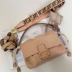 Qualità Specchio Replica Borsa Fendi Mamma Baguette Media/Grande Nappa Albicocca Riproduzione Fedele Borsa Fendi Mamma Baguette Media/Grande Nappa Albicocca imitazioni