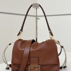 Riproduzione Fedele Borsa Fendi Mamma Baguette Media/Grande Replica Nappa Caffè Imitazione Outlet imitazioni