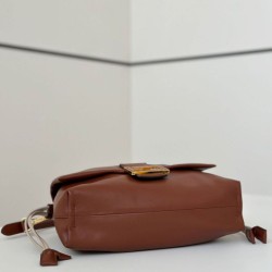 Qualità Specchio Replica Borsa Fendi Mamma Baguette Media/Grande Nappa Caffè Imitazione Outlet Riproduzione Fedele Borsa Fendi Mamma Baguette Media/Grande Replica Nappa Caffè Imitazione Outlet imitazioni