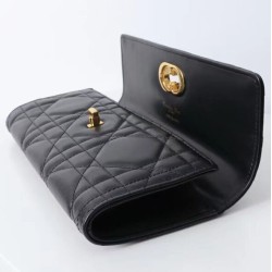 Qualità Specchio Replica Miglior Dior Miss Caro Top Handle Clutch Nera Riproduzione Fedele Miglior Replica Dior Miss Caro Top Handle Clutch Nera imitazioni