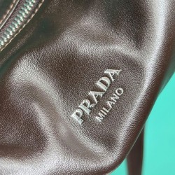 Replica Borse di alta qualità Prada Nappa 2VH188 Caffè scuro Replica Borse di alta qualità Prada Nappa 2VH188 Caffè scuro