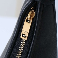 Qualità Specchio Replica Borsa a hobo YSL Saint Laurent Calypso Mini scollatura profonda nera Riproduzione Fedele Borsa a hobo YSL Saint Laurent Calypso Mini Replica scollatura profonda nera imitazioni