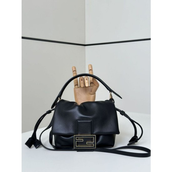 Replica Imitazioni borse griffate Fendi Mamma Baguette Piccola Nera Imitazioni